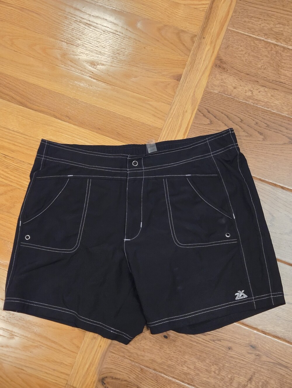 Zero Xposur Size L Black Swimwear Shorts
